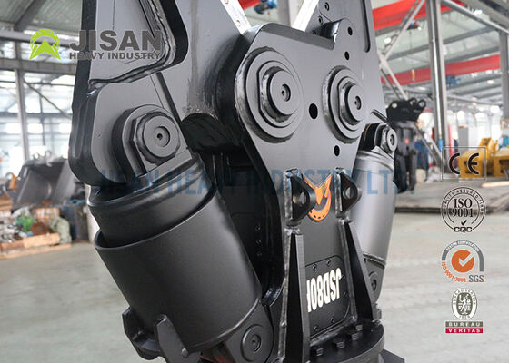 ৩৬০ ডিগ্রি হাইড্রোলিক ঘূর্ণন এবং প্রতিস্থাপনযোগ্য ব্লেড সহ খননকারী ধাতব কাঁচিগুলি ধ্বংস ও পুনর্ব্যবহারের জন্য অপারেশন